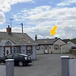 Beachfront In Дом отдыха Clogherhead