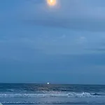 Дом отдыха Beachfront In *