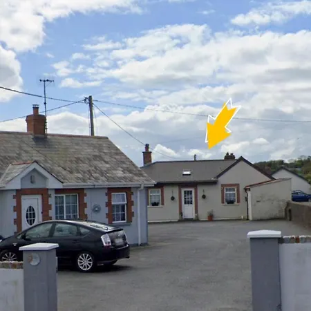 Beachfront - 3 Bedrooms Holiday home Clogherhead