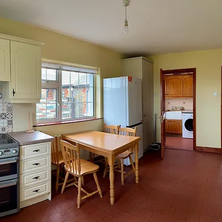 Beachfront - 3 Bedrooms * Clogherhead