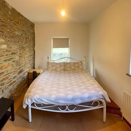Beachfront - 3 Bedrooms