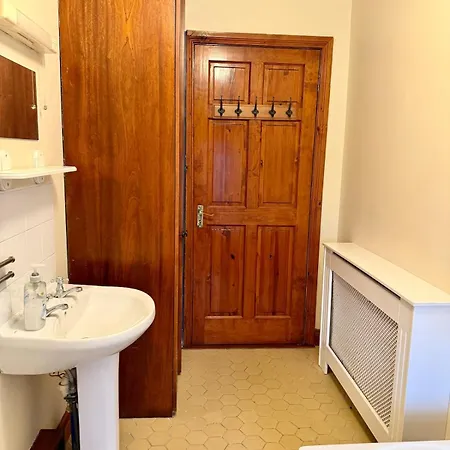 Beachfront - 3 Bedrooms