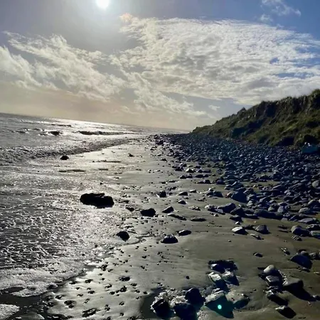 Holiday home Beachfront - 3 Bedrooms Clogherhead