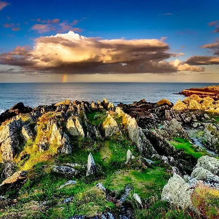 Beachfront - 3 Bedrooms * Clogherhead